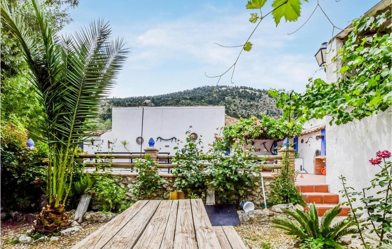 3 Bedroom Awesome Home In Rute Exterior foto